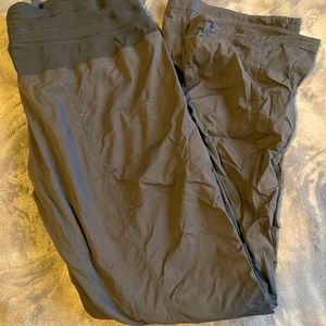 Lululemon dance studio pants